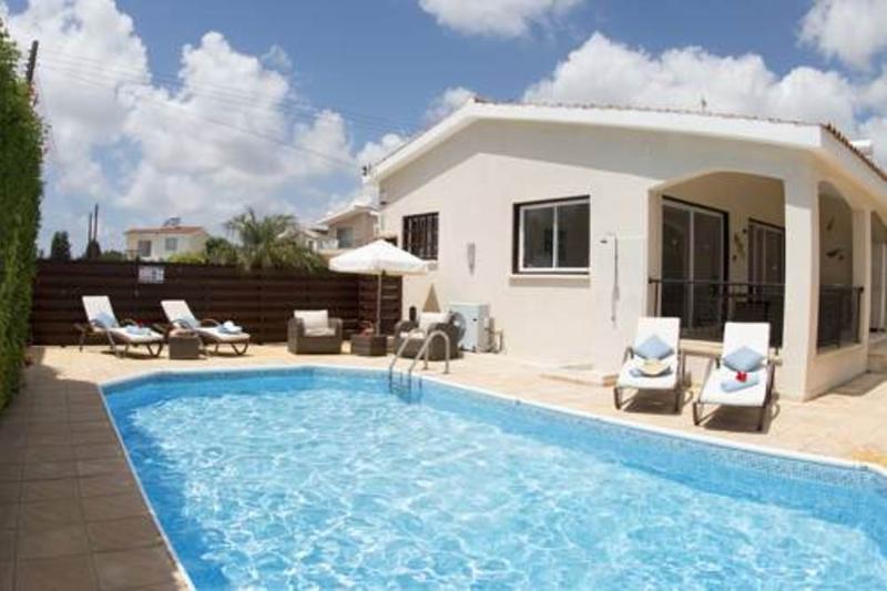 Bungalow Mikaella By Ezoria Villas Golful Coralilor Exterior foto